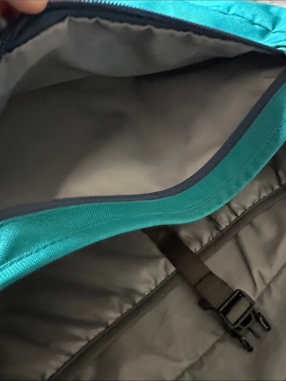 Patagonia Mini Mass Teal and Gray Messenger Bag